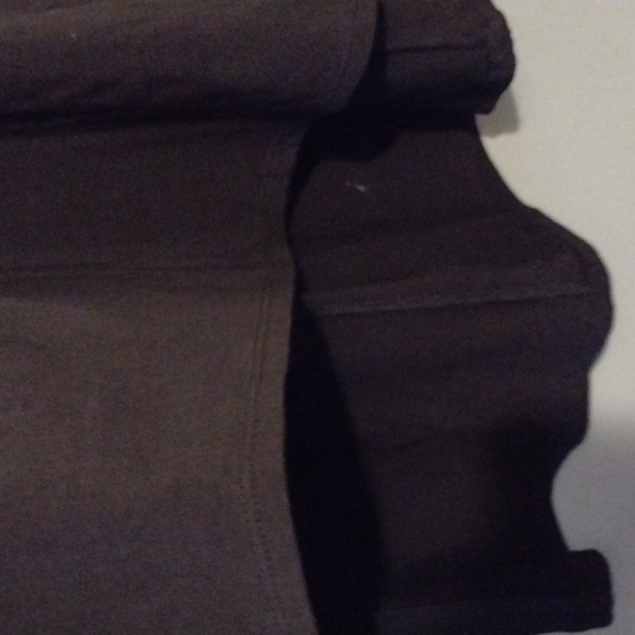 Tripp NYC size small double belted black skirt - Picture 7 of 10